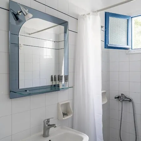 Aparthotel Ikaros Karterados (Santorini)