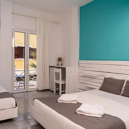 Ikaros Aparthotel 2*