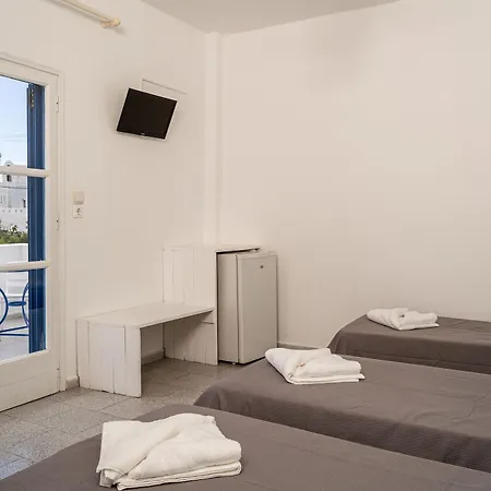 Ikaros Aparthotel Karterados (Santorini)