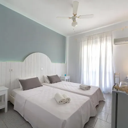 Aparthotel Ikaros Karterados (Santorini)